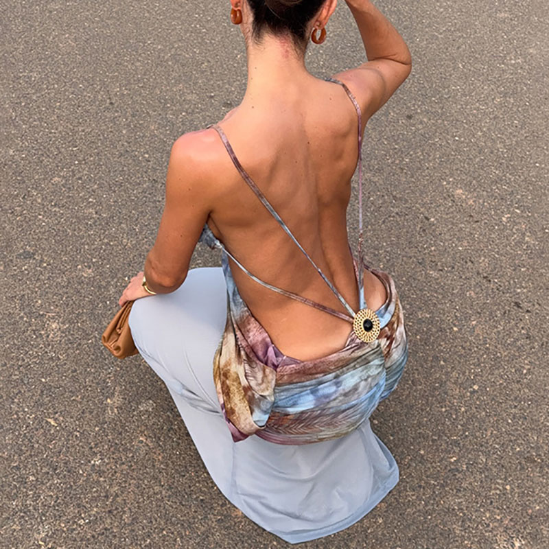 Seksi V Yaka Kolsuz Spagetti A - Mesh Strap Metal incelemesi ve fiyatı